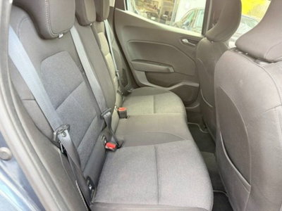 Renault Clio Full Hybrid E-Tech 140 CV 5 porte Business (10)