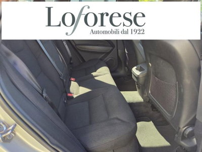 Volvo XC60 B5 (d) AWD automatico Core (10)