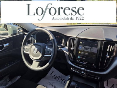Volvo XC60 B5 (d) AWD automatico Core (12)