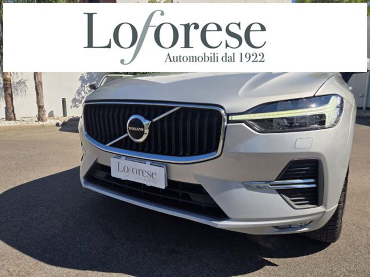 Volvo XC60 B5 (d) AWD automatico Core (2)