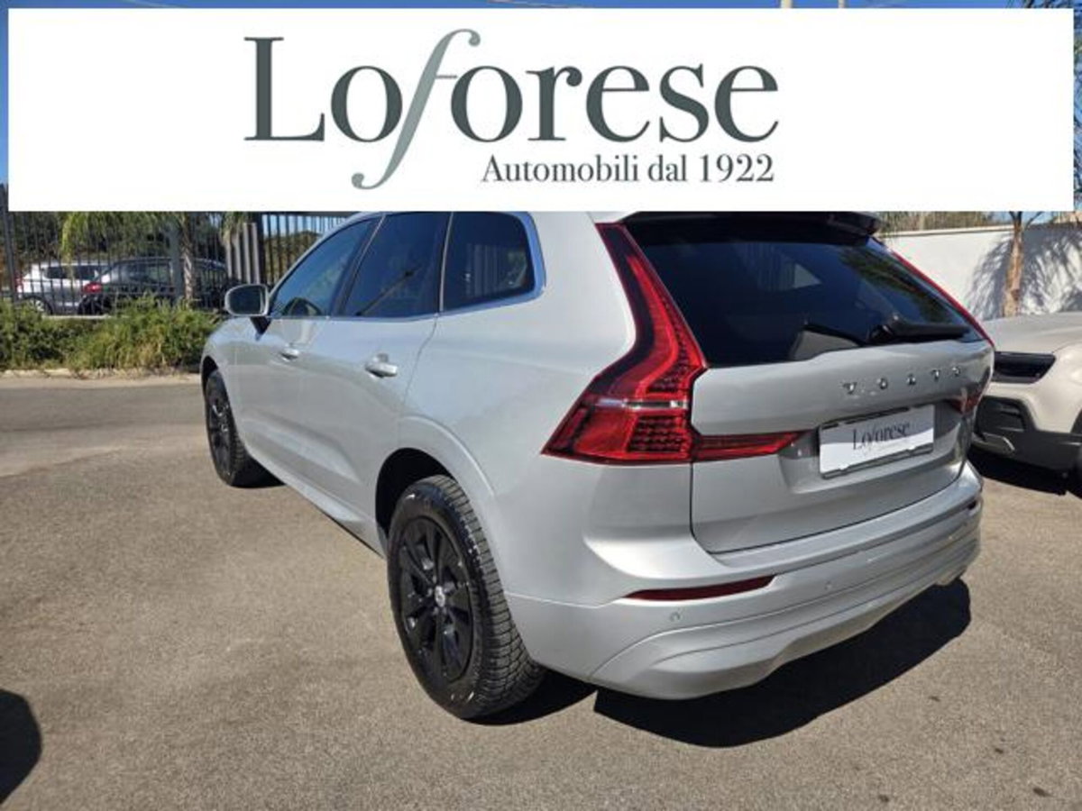 Volvo XC60 B5 (d) AWD automatico Core (3)