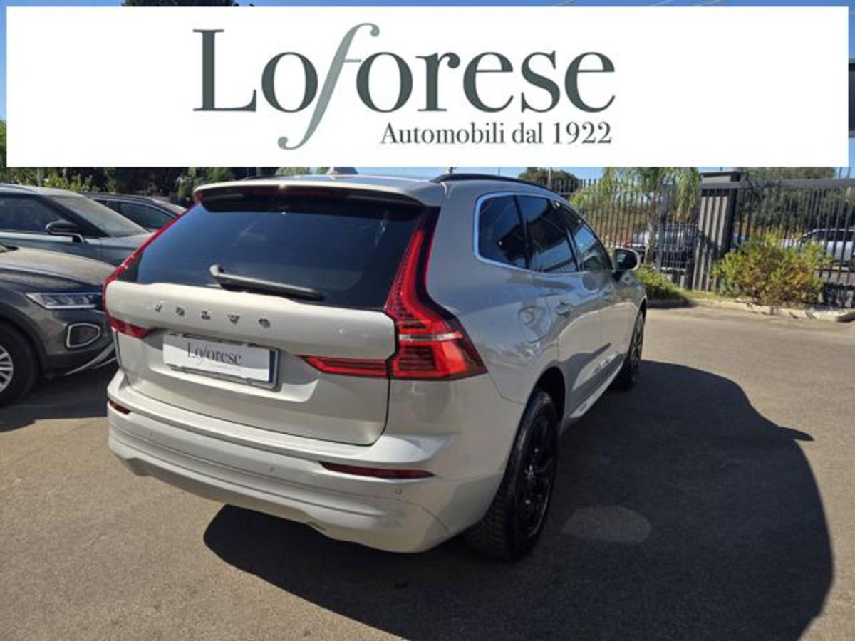 Volvo XC60 B5 (d) AWD automatico Core (4)