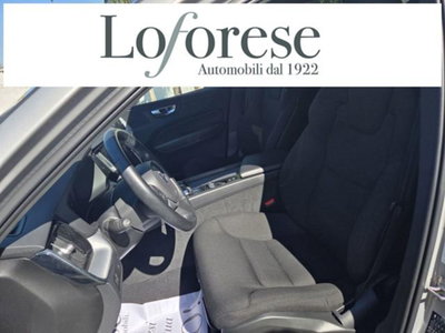 Volvo XC60 B5 (d) AWD automatico Core (7)