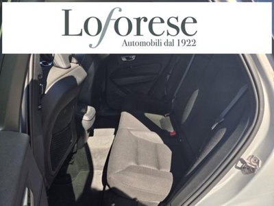 Volvo XC60 B5 (d) AWD automatico Core (8)