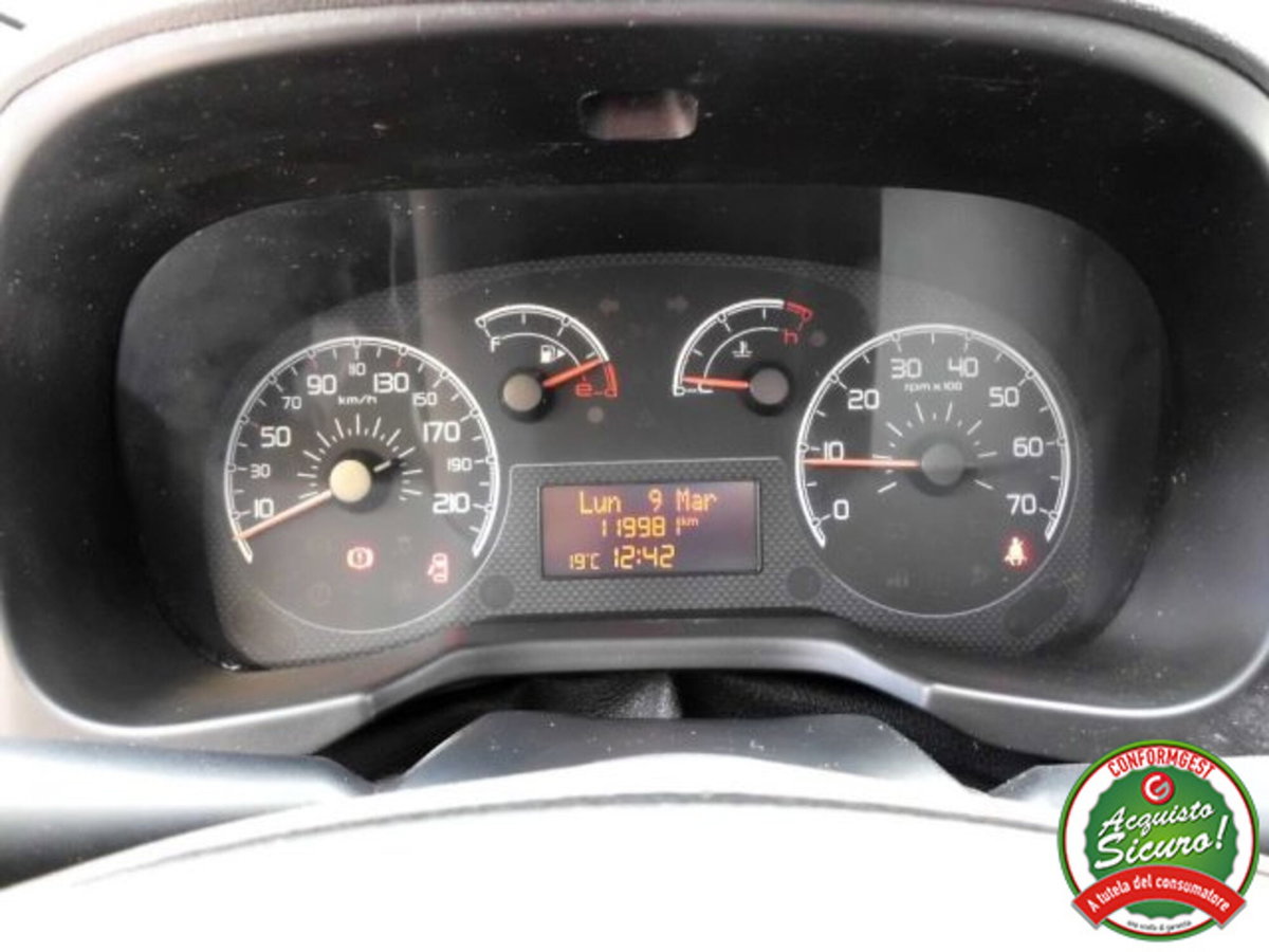 Fiat Qubo 1.3 MJT 80 CV Dynamic (18)