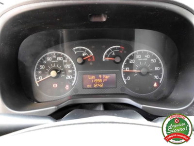 Fiat Qubo 1.3 MJT 80 CV Dynamic (18)