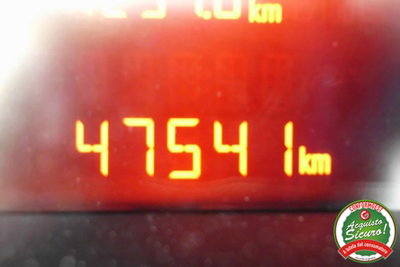 Opel Corsa 1.2 5 porte Cosmo (18)