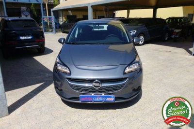 Opel Corsa 1.2 5 porte Cosmo (2)