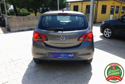 Opel Corsa 1.2 5 porte Cosmo (6)