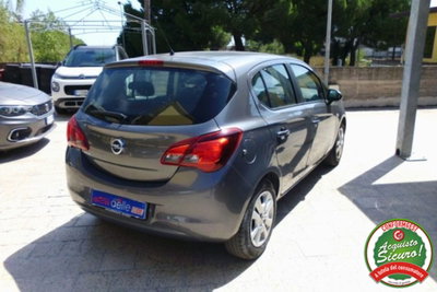 Opel Corsa 1.2 5 porte Cosmo (7)
