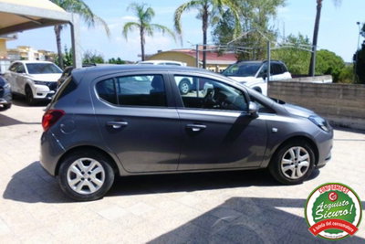 Opel Corsa 1.2 5 porte Cosmo (8)