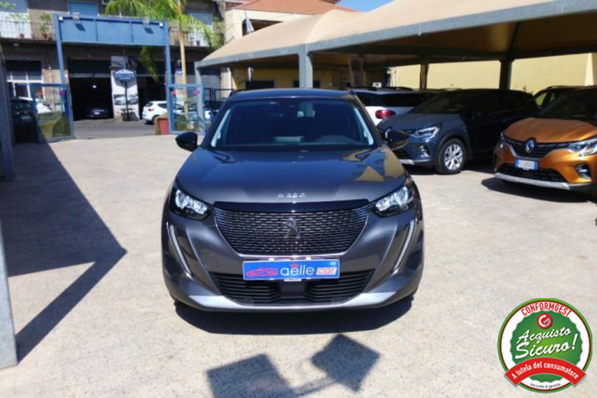 Peugeot 2008 BlueHDi 130 S&S EAT8 Allure Pack (2)