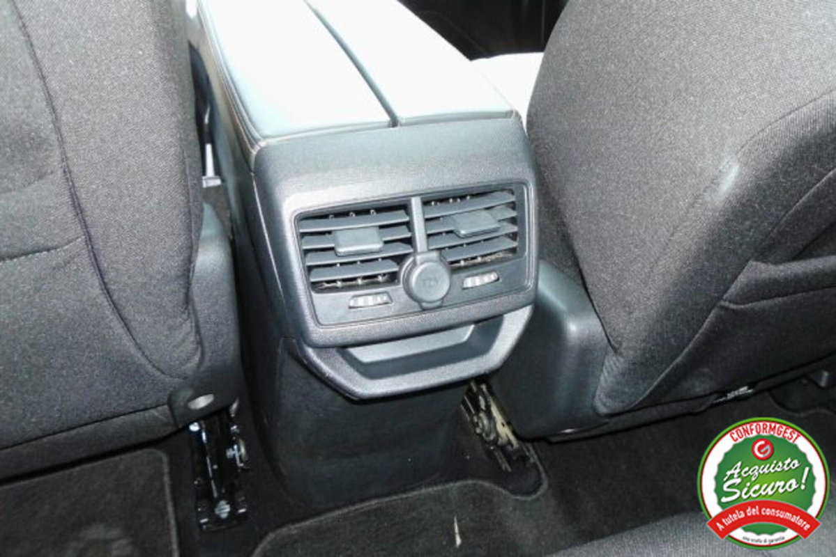 Peugeot 3008 BlueHDi 120 S&S BC Business (15)