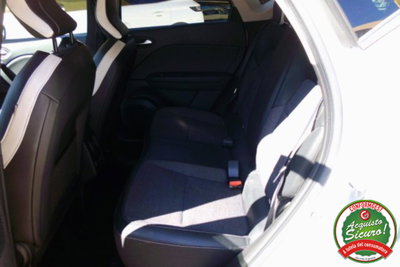 Renault Captur Full Hybrid E-Tech 145 CV Initiale Paris (10)