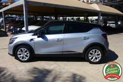 Renault Captur Full Hybrid E-Tech 145 CV Initiale Paris (4)