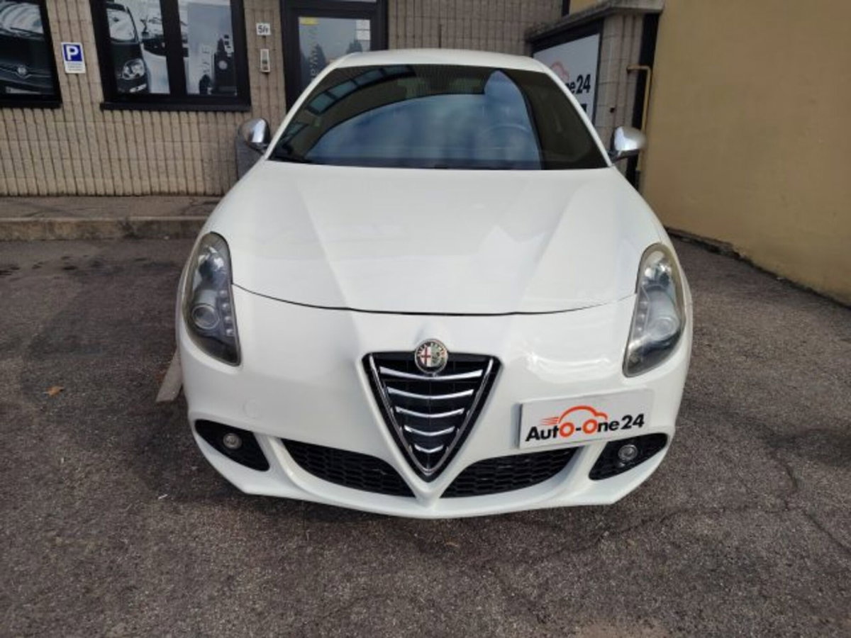 Alfa Romeo Giulietta 2.0 JTDm-2 Exclusive 140cv (3)