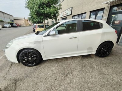 Alfa Romeo Giulietta 2.0 JTDm-2 Exclusive 140cv (5)