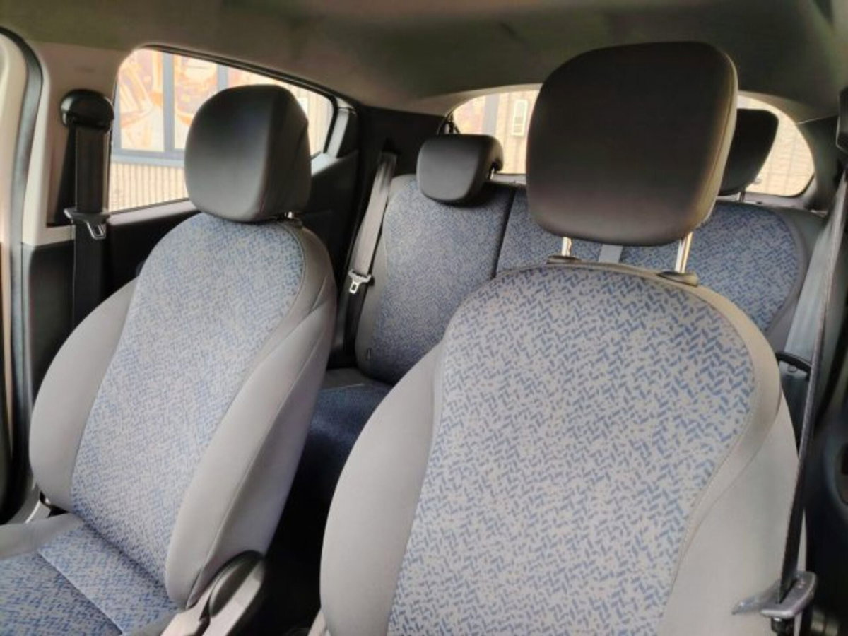 Lancia Ypsilon 1.0 FireFly 5 porte S&S Hybrid Gold Plus (13)