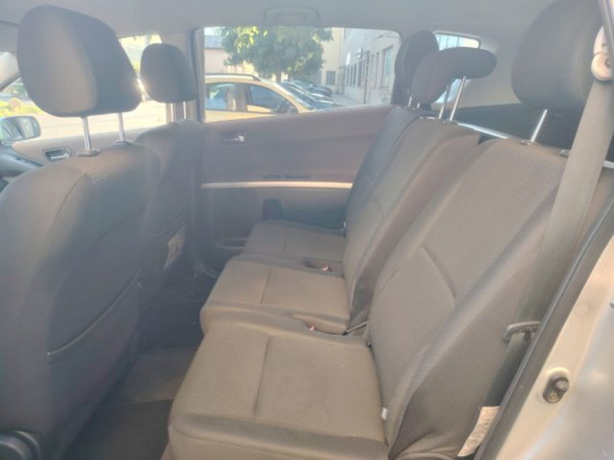 Toyota Corolla Verso 1.8 16V Sol (14)