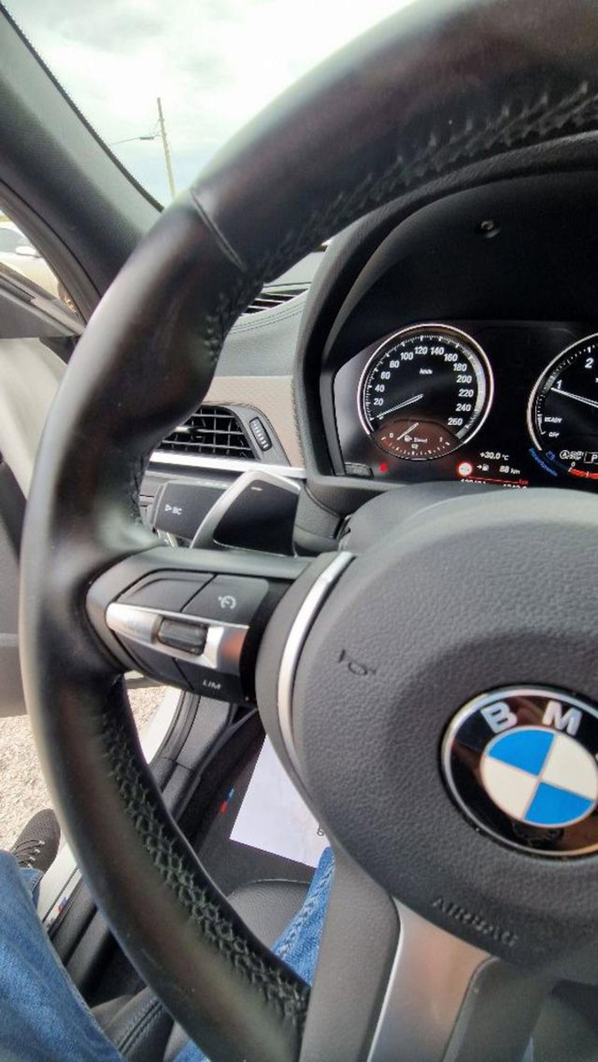 BMW X2 sDrive18d (17)