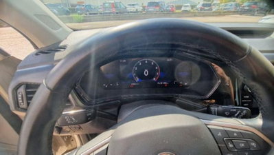 Volkswagen T-Cross 1.0 TSI Style BMT (4)