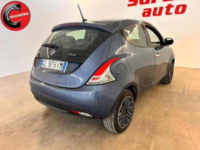 Lancia Ypsilon 1.0 FireFly 5 porte S&S Hybrid Silver Plus (4)