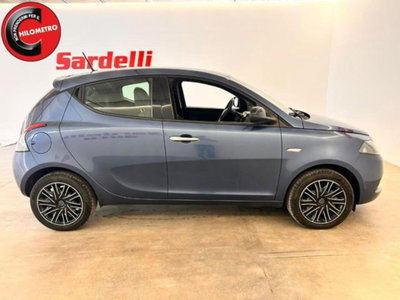 Lancia Ypsilon 1.0 FireFly 5 porte S&S Hybrid Silver Plus (6)