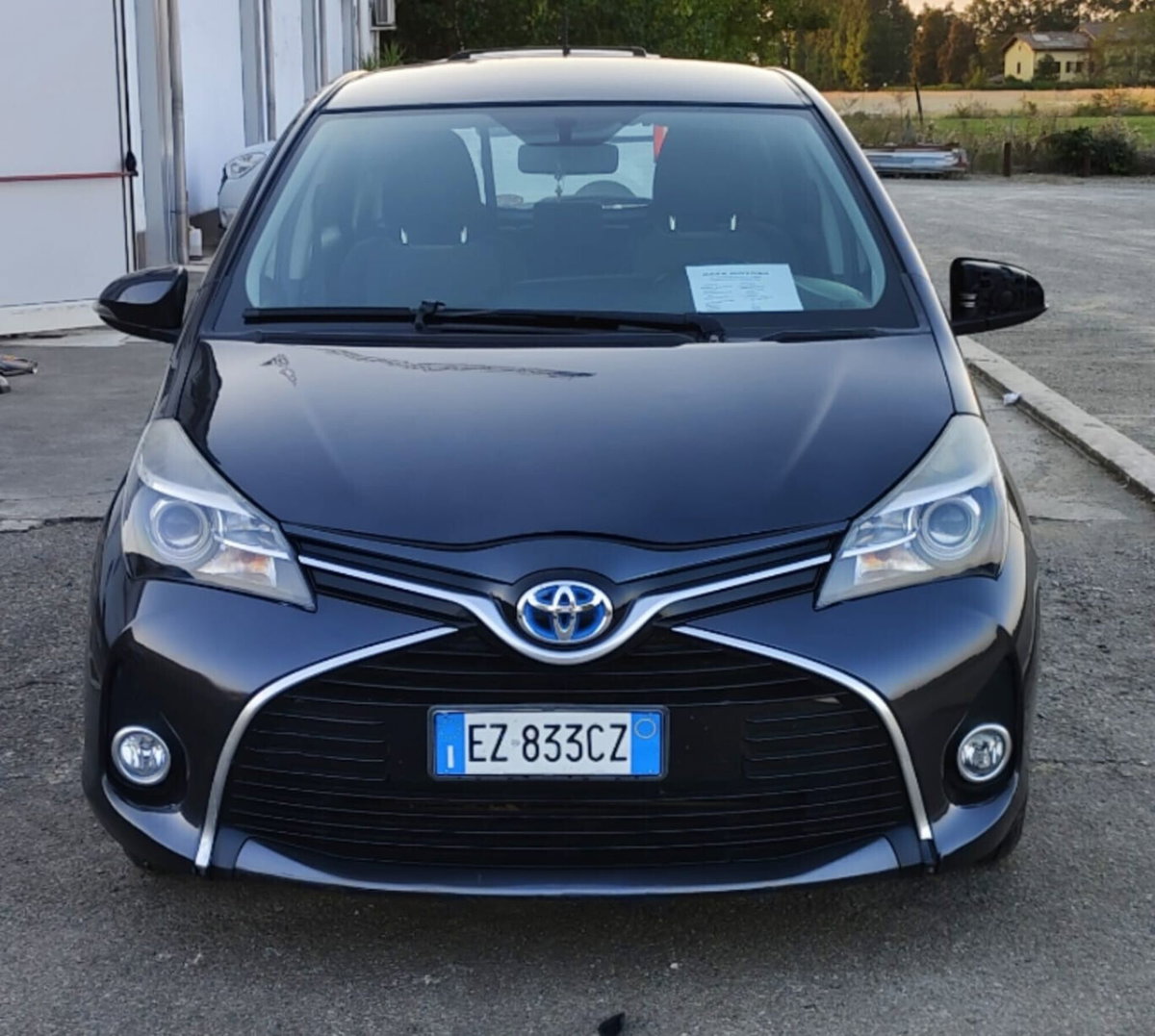 Toyota Yaris 1.5 Hybrid 5 porte Active (3)