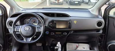 Toyota Yaris 1.5 Hybrid 5 porte Active (9)