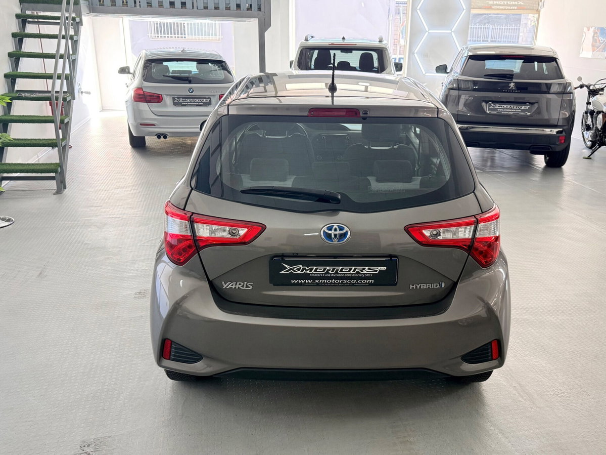 Toyota Yaris 1.5 Hybrid 5 porte Energy (13)
