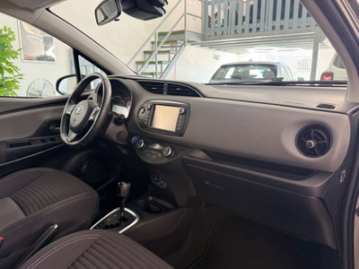 Toyota Yaris 1.5 Hybrid 5 porte Energy (18)