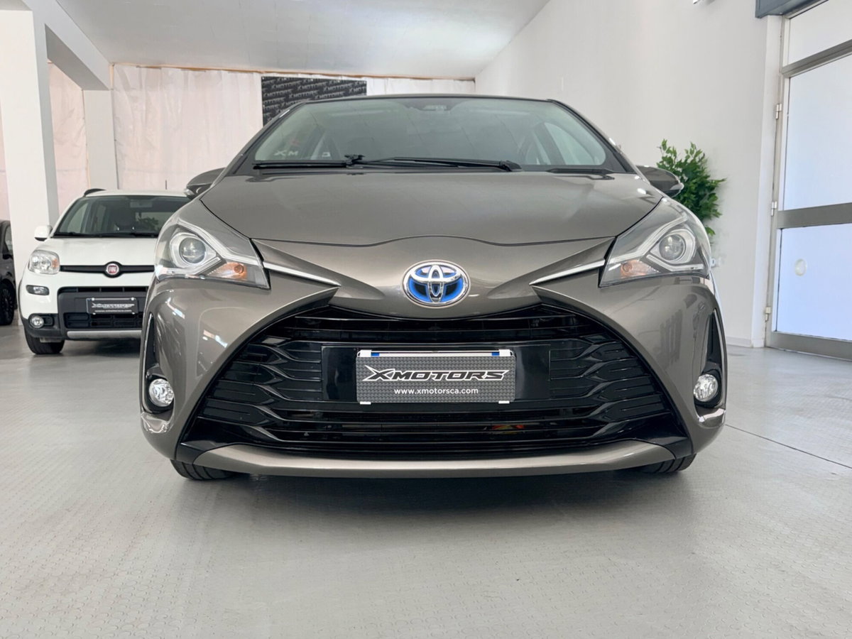 Toyota Yaris 1.5 Hybrid 5 porte Energy (2)