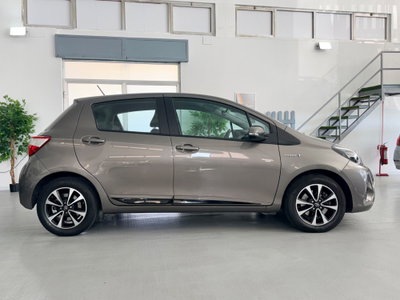 Toyota Yaris 1.5 Hybrid 5 porte Energy (4)