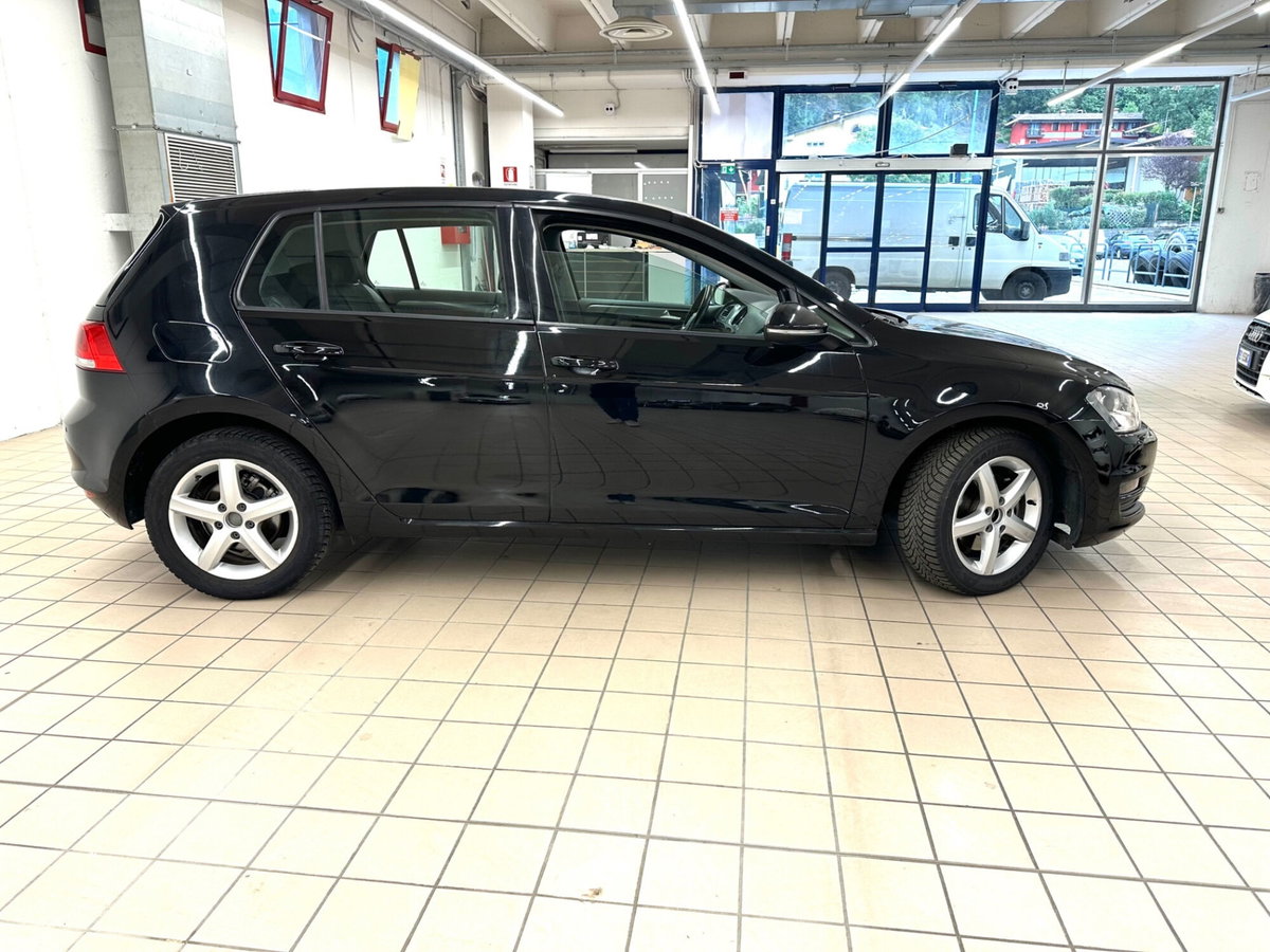 Volkswagen Golf 1.6 TDI 90 CV 5p. Trendline BlueMotion Technology (5)