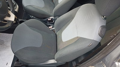 Ford Ka 1.2 8V 69 CV Black&White Edition (16)
