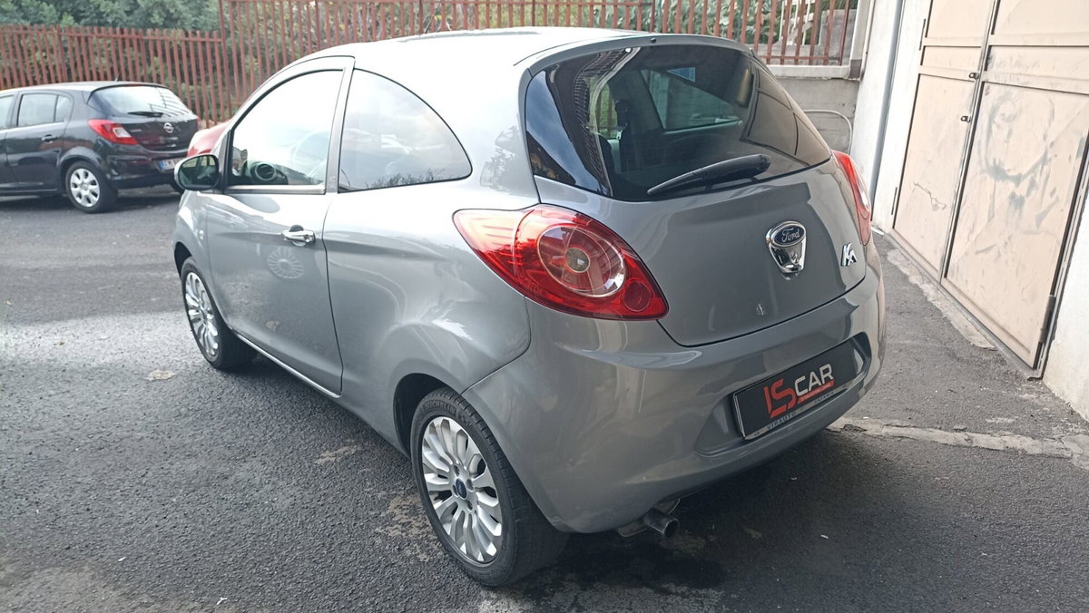 Ford Ka 1.2 8V 69 CV Black&White Edition (4)