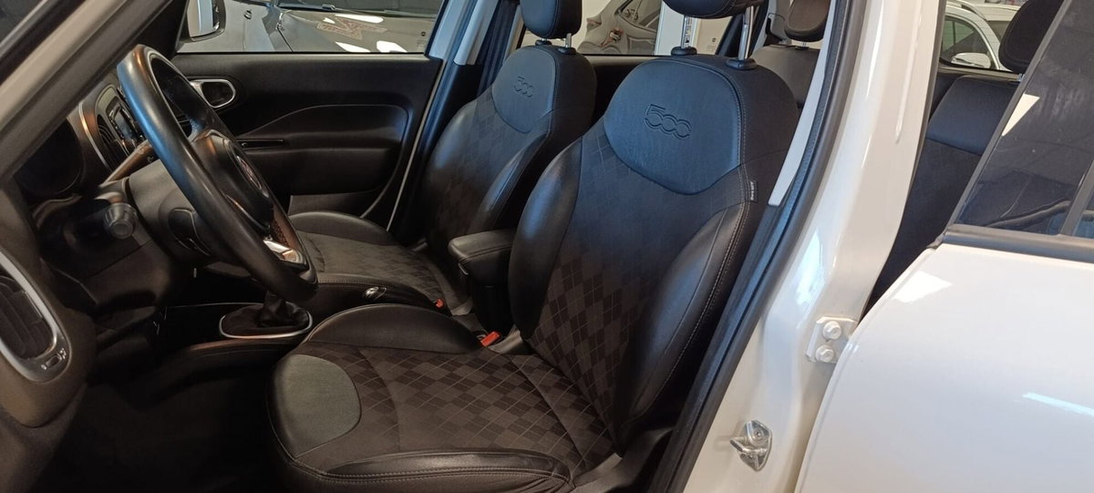 Fiat 500L 1.6 Multijet 120 CV Lounge (10)