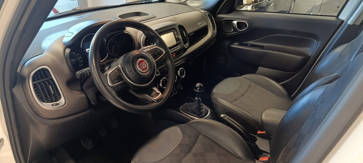 Fiat 500L 1.6 Multijet 120 CV Lounge (11)