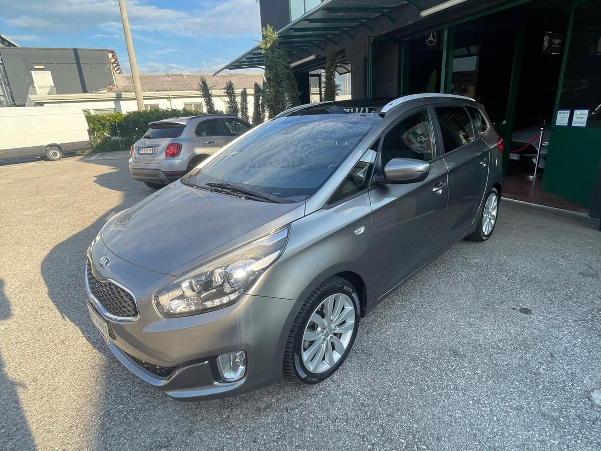 Kia Carens 1.7 CRDi 115 CV Class (7)