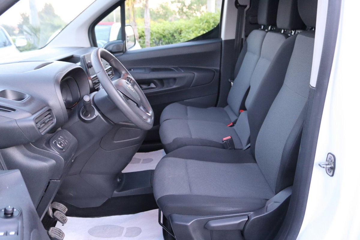 Opel Combo Furgone Cargo XL 1.6 Diesel 100CV S&S PL 950kg (11)