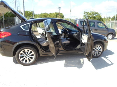 BMW X4 xDrive20d xLine (10)
