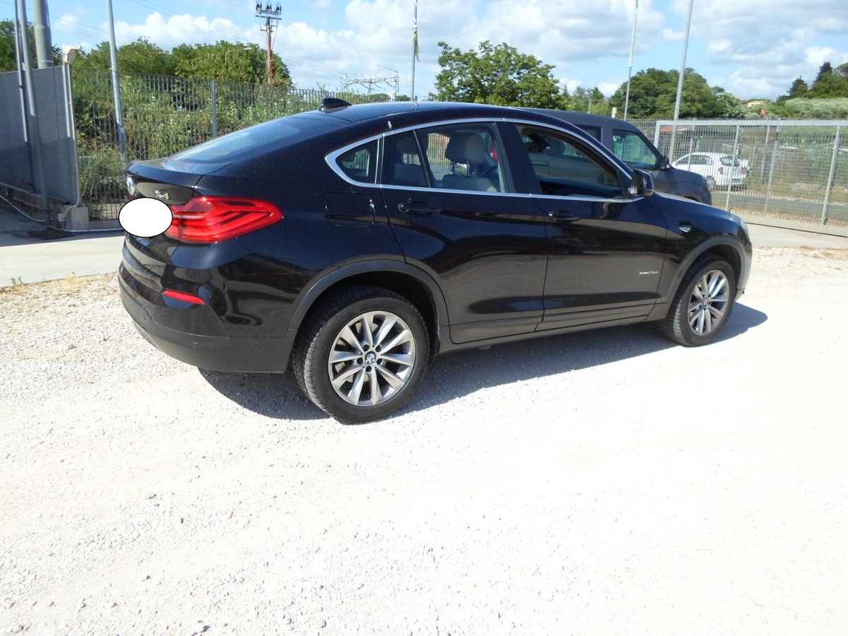 BMW X4 xDrive20d xLine (4)