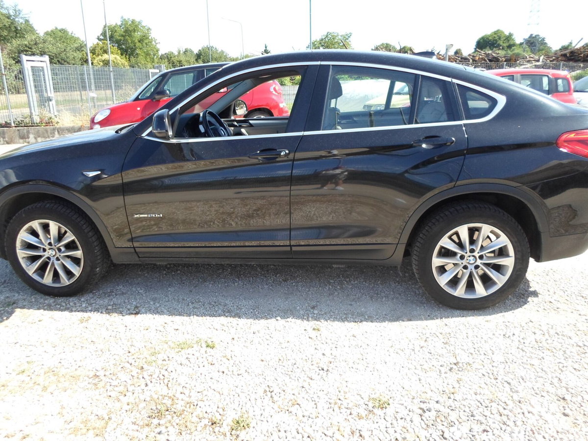 BMW X4 xDrive20d xLine (7)