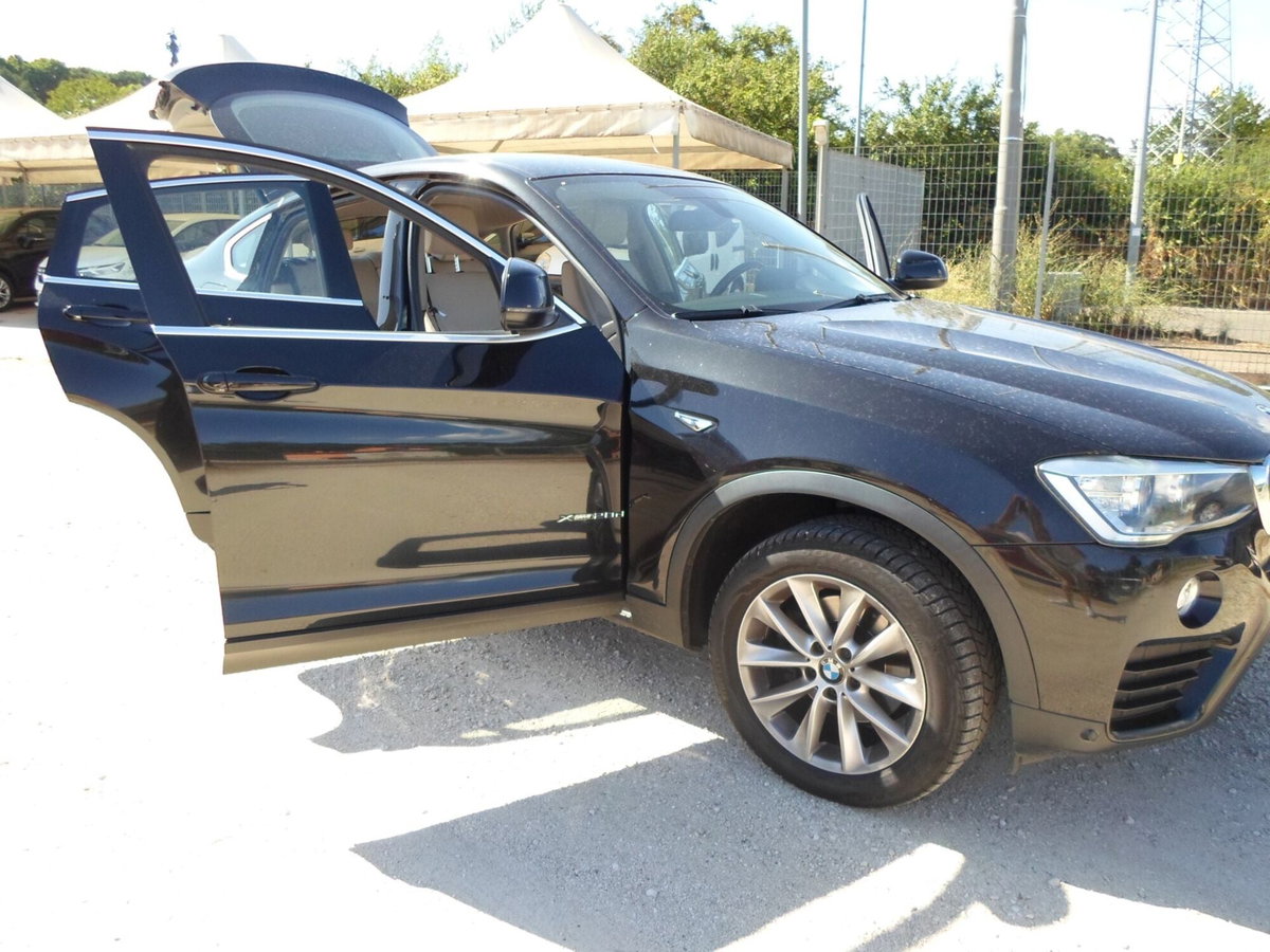 BMW X4 xDrive20d xLine (9)