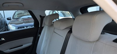 Peugeot 308 SW BlueHDi 120 S&S Business (18)