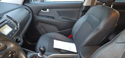Kia Sportage 1.7 CRDI VGT 2WD Class (16)