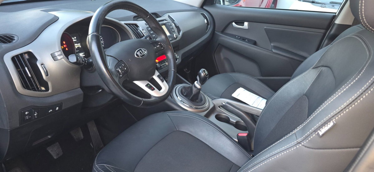 Kia Sportage 1.7 CRDI VGT 2WD Class (18)