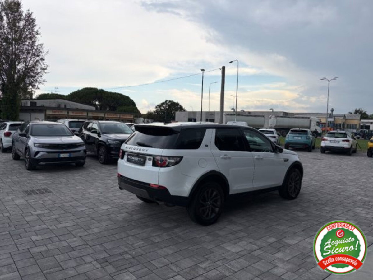 Land Rover Discovery Sport 2.0 TD4 150 CV Pure (7)