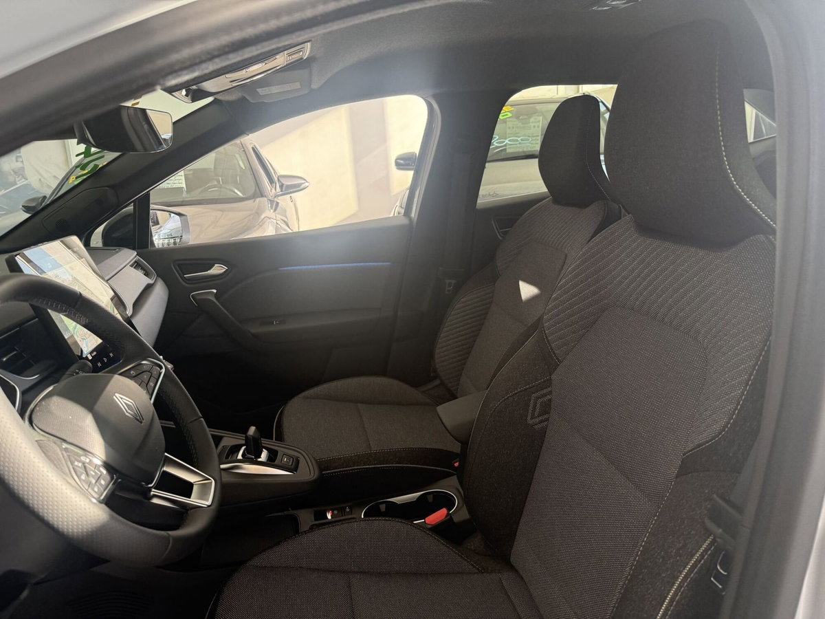 Renault Symbioz 1.8 full hybrid Techno 160cv auto (11)