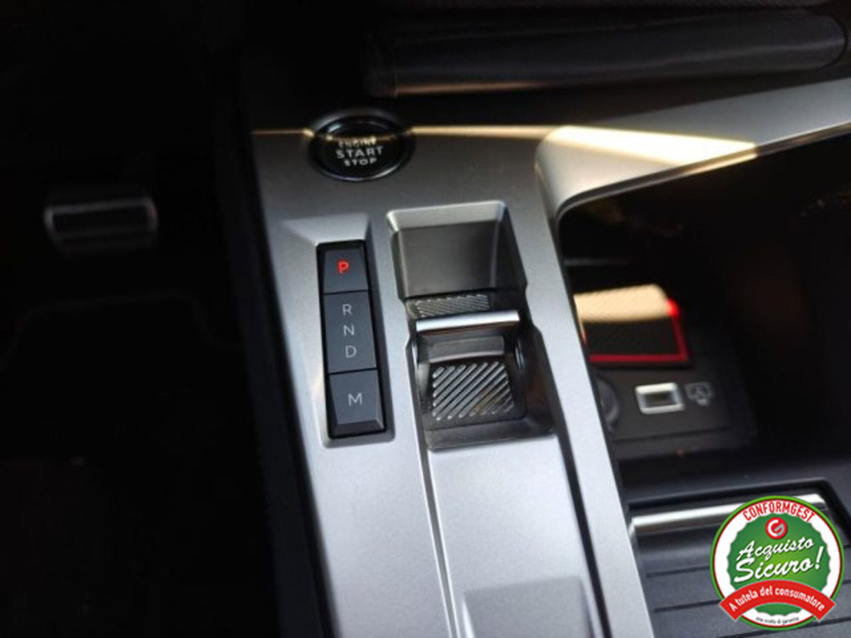 Peugeot 408 1.2 puretech GT s&s 130cv eat8 (19)